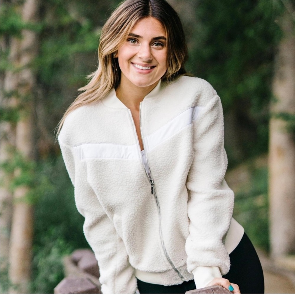 Zyia Flying V Fleece Jacket